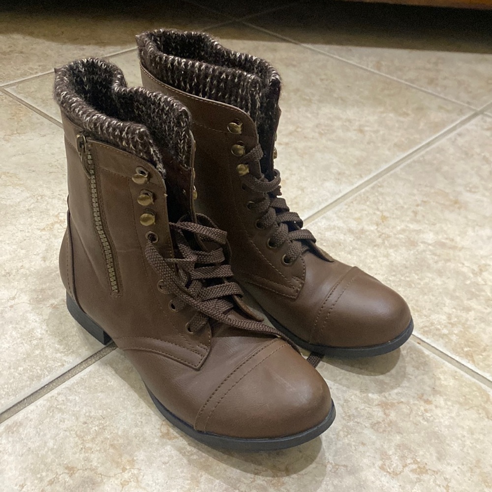 Brown boots